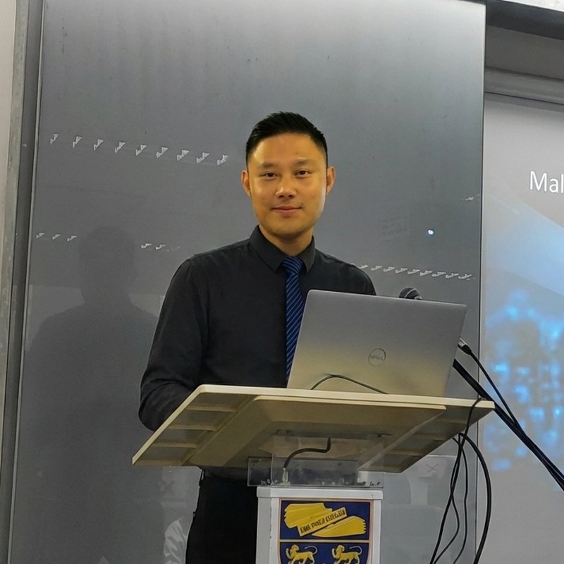 Ts. Dr. Leong Yee Rock, Chief Academic Advisor at VYROX Education